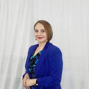 Meet your Posher, Blanca